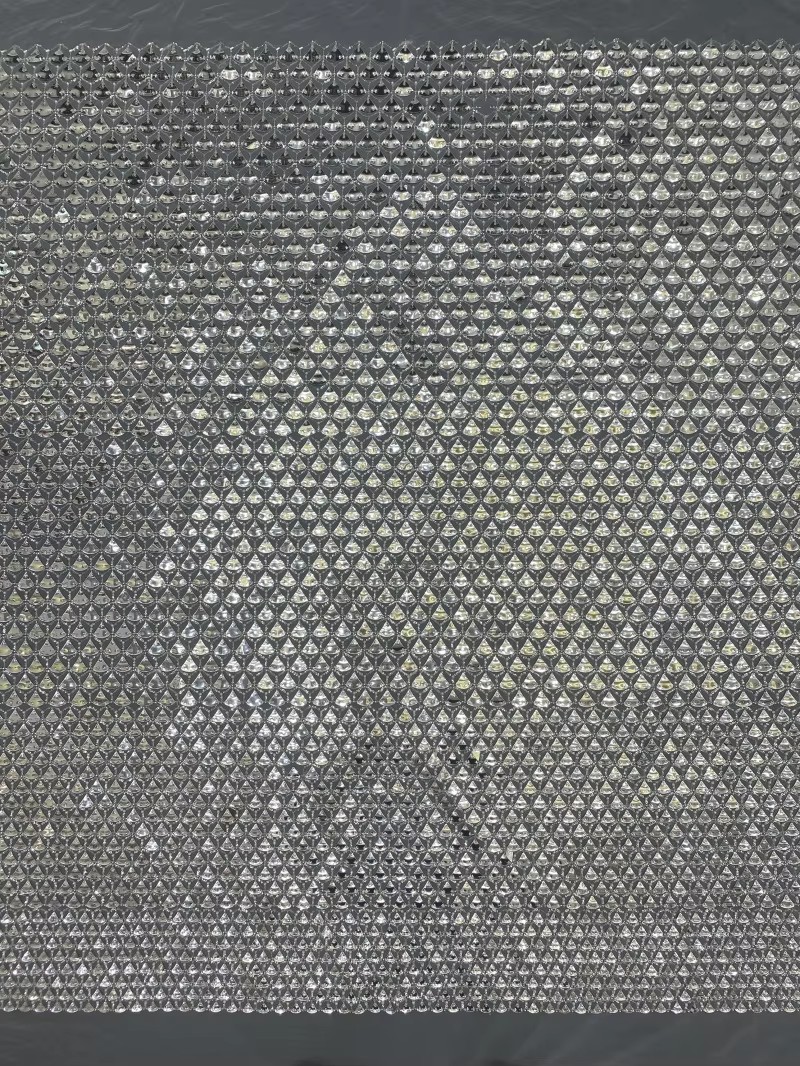 New 100% Acrylic Triangular Laser-embroidered Abrasion-resistant Brocade Fabric Beaded Puff Embroidery Sequin Embellishments - Image 2